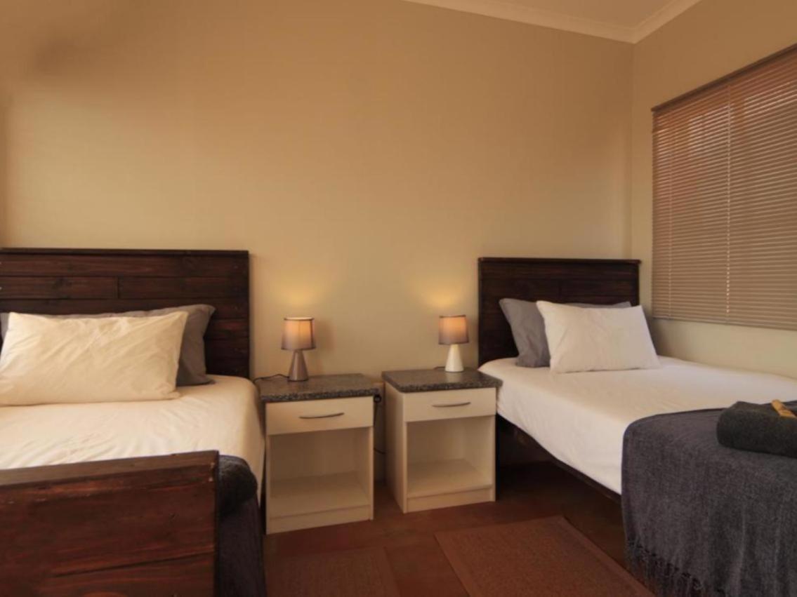 Kifaru Bush Camp Otel Outjo Oda fotoğraf